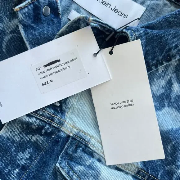 Calvin Klein Jeans Boxy Oversized Denim Jacket Cloudy AOP - Picture 5 of 12